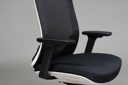 AIMchair ゲーミングチェア