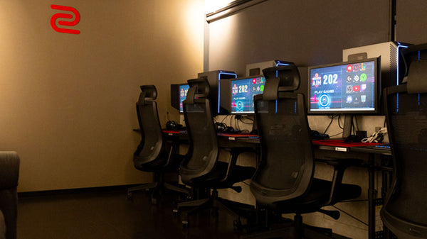 eスポーツカフェAIM池袋店様